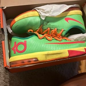 KD VI